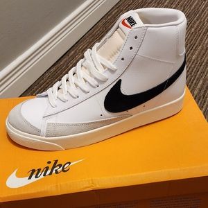 Brand new Nike Blaze Mid 77 vintage,Men Size 9.5